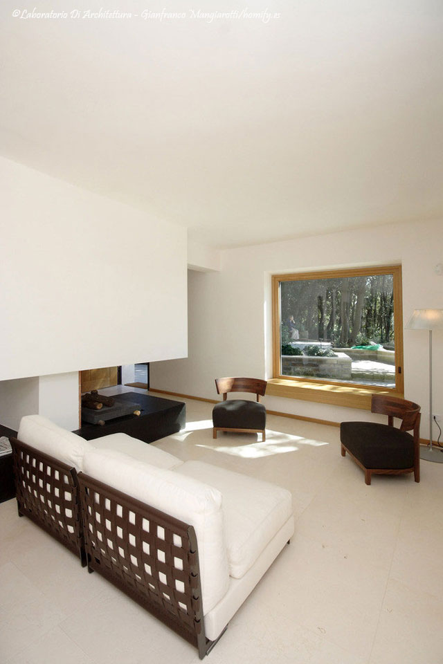 LABORATORIO-DI-ARCHITETTURA---GIANFRANCO-MANGIAROTTI