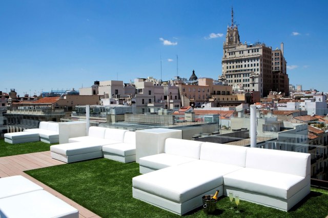 Madrid_Hotel_Room_Mate_Oscar_2